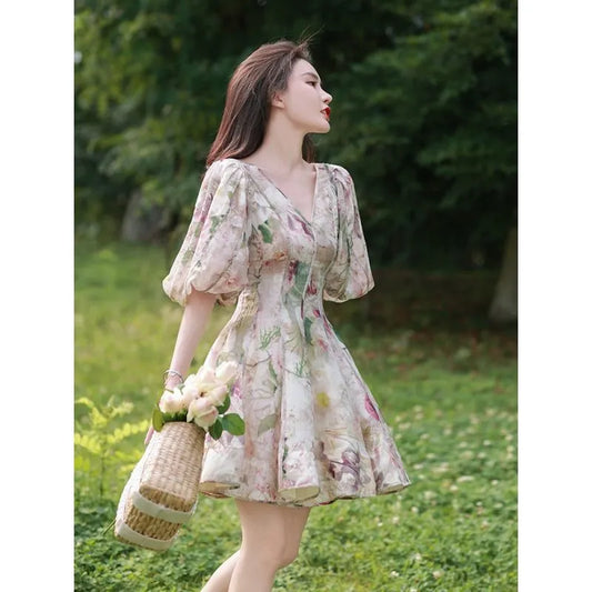 Beautiful Fashion V-neck Fleece Dress Summer Female 2023 New Celebrity Bubble Sleeve Slim Waist